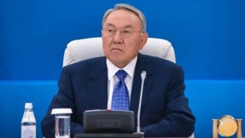 Назарбаев подписал законодательные поправки по вопросам регулирования торговли