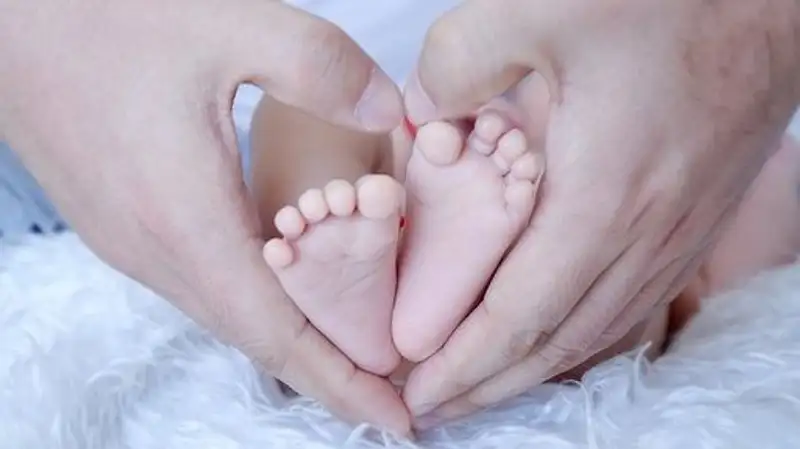 Более 600 малышей родились в Казахстане в день выборов