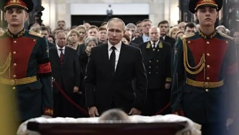 В Москве простились с убитым послом Андреем Карловым