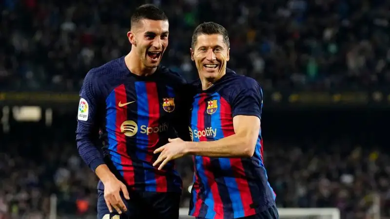 Футболисты "Барселоны" обновили два рекорда в испанском чемпионате