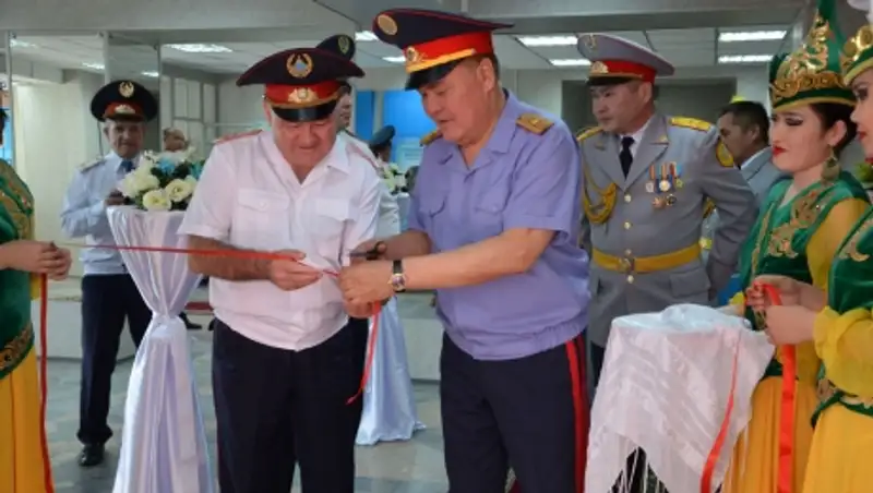 В преддверии Дня полиции прошло награждение сотрудников УВД Темиртау