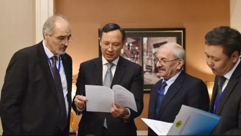 Глава МИД РК встретился с главами делегаций сирийского правительства и оппозиции