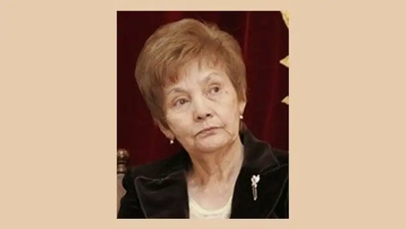 Назарбаев выразил соболезнования родным и близким поэтессы Фаризы Онгарсыновой