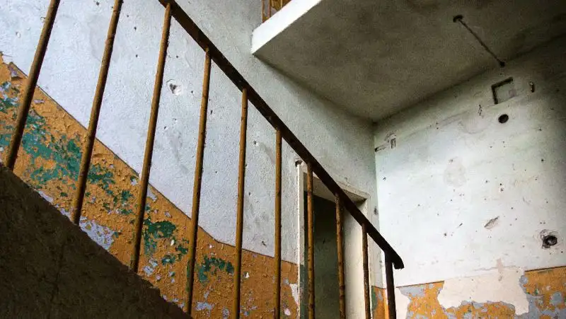 В Петропавловске продолжается снос ветхого жилья