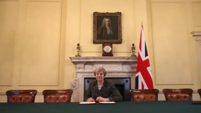 Тереза Мэй запустила процедуру выхода Великобритании из ЕС