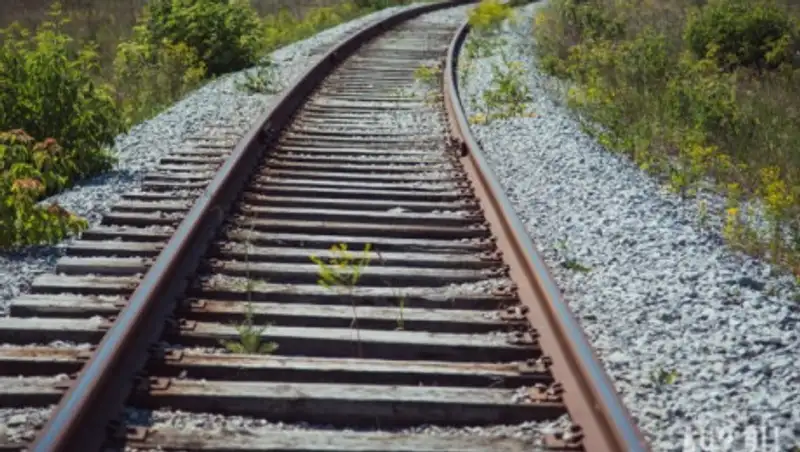 54 человека попали под колеса поездов в РК с начала года