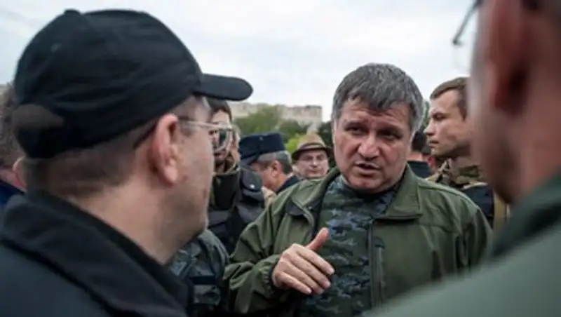 Аваков назвал потери в милиции и Нацгвардии