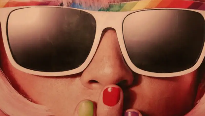 Как сделать правильный макияж под очки