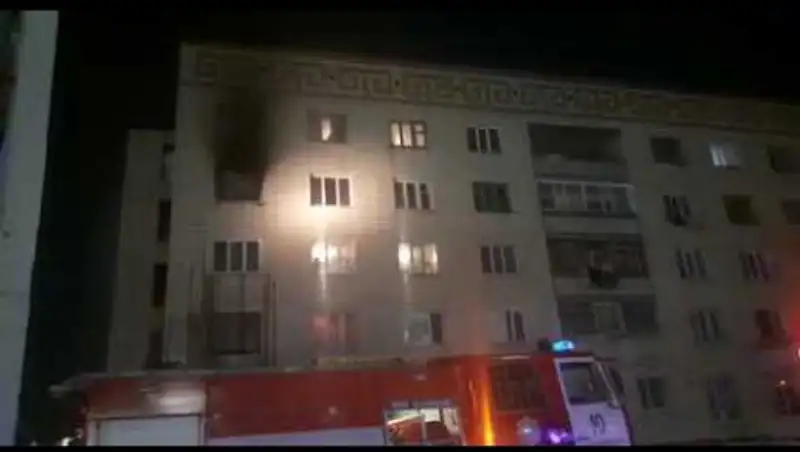 В Кокшетау мужчина поджег квартиру после ссоры с женой