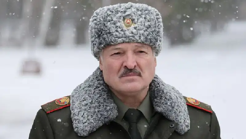 Лукашенко призвал защитить границу с Украиной на случай непредсказуемости