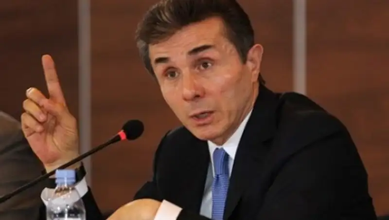 Бывший премьер-министр Грузии стал телеведущим