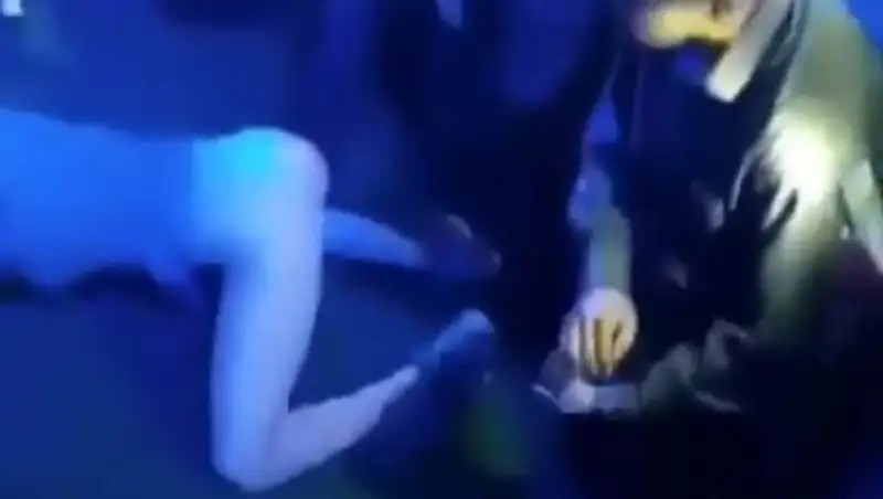 Казахский тверк на дискотеке возмутил Казнет