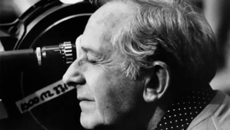 Умер режиссер, снявший три фильма о Джеймсе Бонде