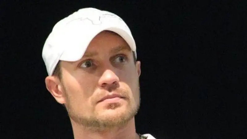 Фигуристу Роману Костомарову ампутировали обе стопы