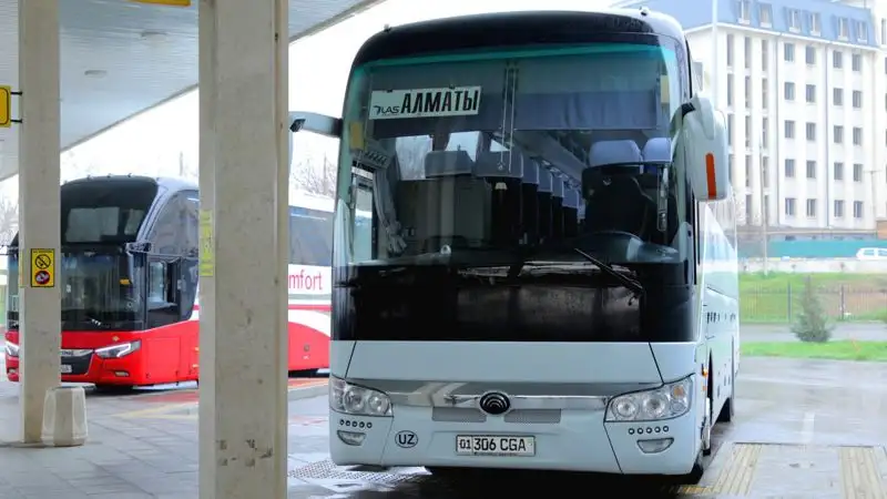 Узбекистан возобновляет автобусные рейсы в Казахстан