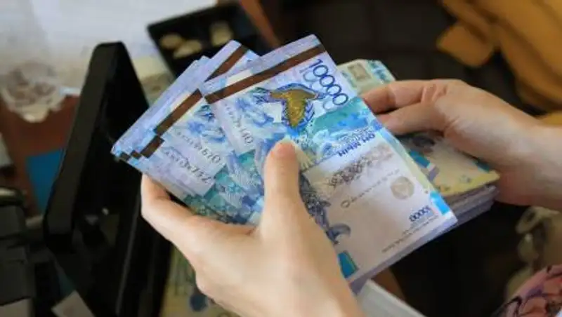 Срок уплаты ряда налогов истекает 20 октября