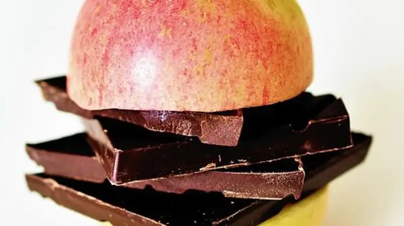 Четыре способа побороть стресс, не заедая его шоколадом