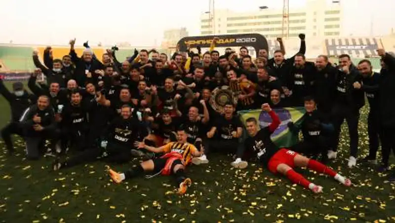 Сагинтаев поздравил "Кайрат" с чемпионством