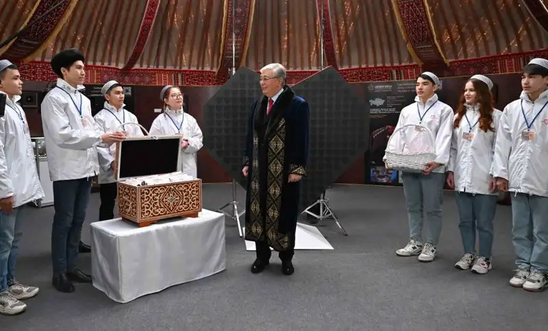 Президент принял участие в благотворительной акции , фото - Новости Zakon.kz от 21.03.2023 14:28