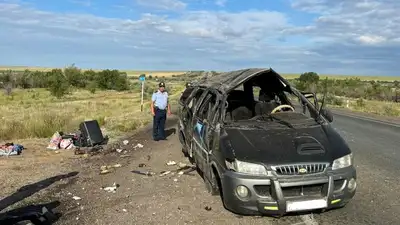 Четыре иностранца погибли в ДТП на трассе в Актюбинской области