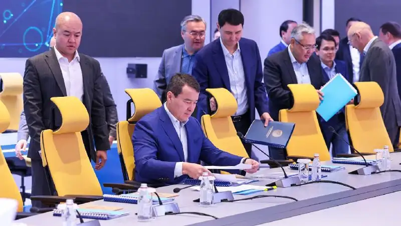 Казахстан ведет переговоры с иностранными компаниями, фото - Новости Zakon.kz от 10.09.2022 13:09