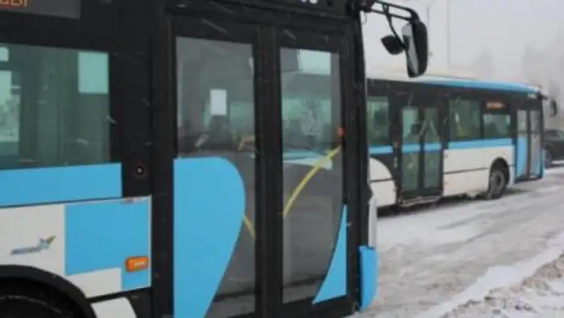 В Нур-Султане приостановили движение ряда пригородных маршрутов