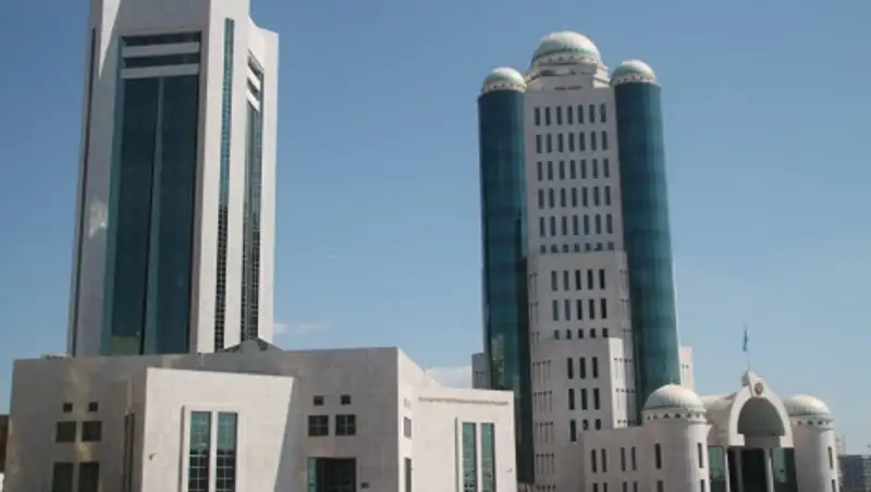 Парламент принял поправки по вопросам защиты права собственности