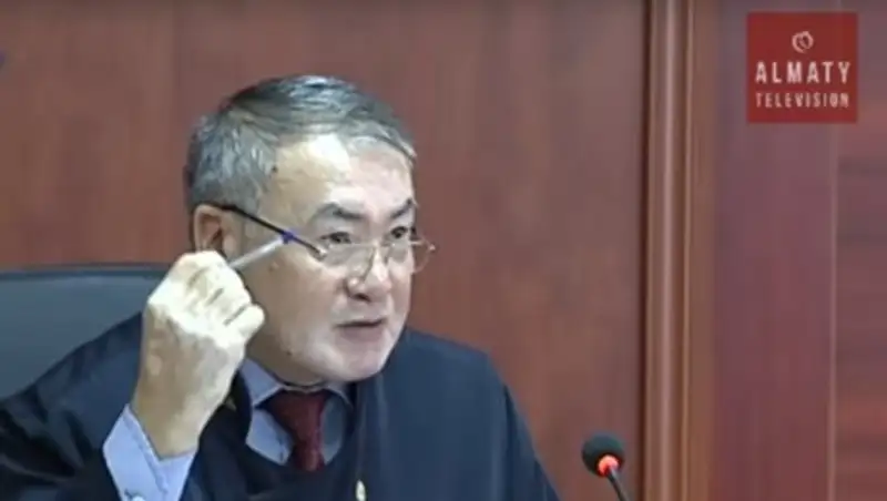 Подозреваемые в убийстве трех братьев в Алматинской области отказались от суда присяжных