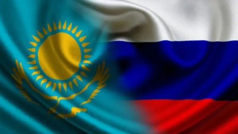Назарбаев призвал поддержать Россию