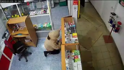 воровство, фото - Новости Zakon.kz от 10.02.2022 12:55