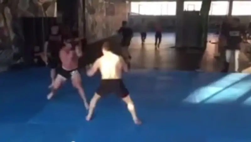 В Алматы спортивная борьба завершилась дракой и стрельбой