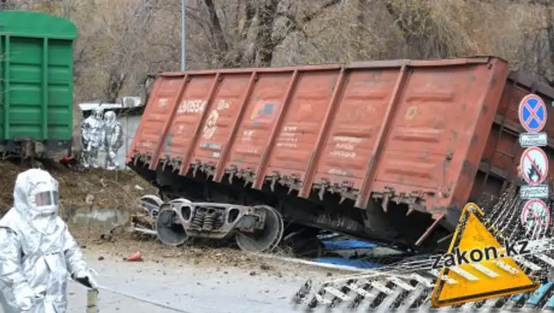 Фотографии с места ЧП на автозаправке в Алматы