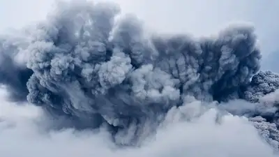 Вулкан Шивелуч на Камчатке выбросил пепел на высоту до 7,5 тыс. м, фото - Новости Zakon.kz от 05.01.2023 08:50