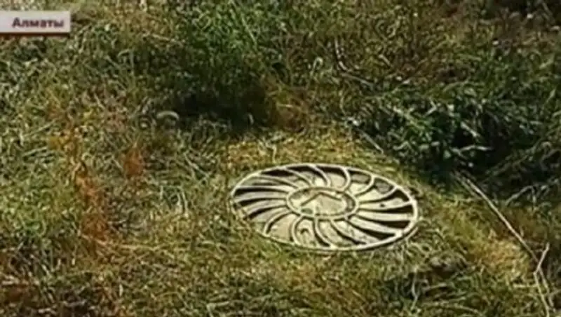 В Алматы устанавливают личность погибшей в колодце женщины