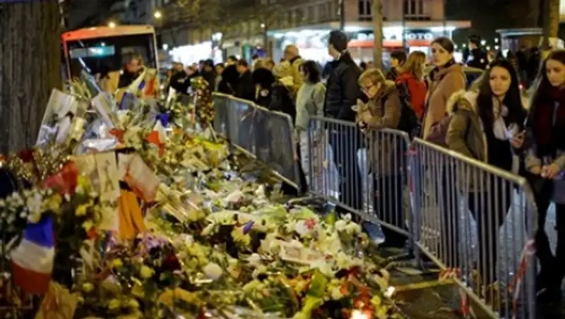 Прокуратура Парижа обвинила двух девушек-подростков в подготовке теракта