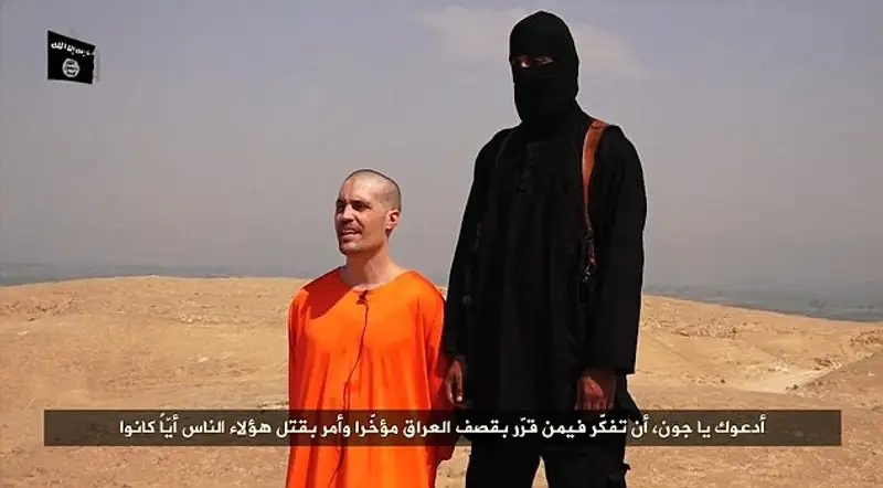 Beheaded: James Wright Foley in a grab taken from YouTube and posted online by ISIS, фото - Новости Zakon.kz от 20.08.2014 17:41