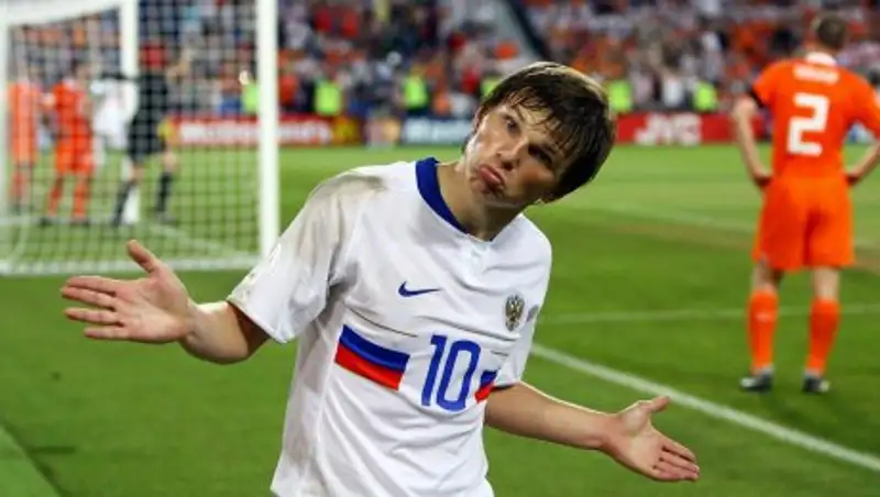 Названа реальная зарплата Аршавина в "Кайрате"