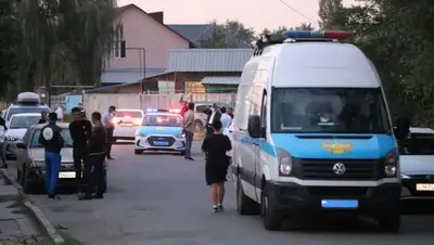 Школу в Алматинской области эвакуировали после сообщения о бомбе, фото - Новости Zakon.kz от 22.09.2022 20:19