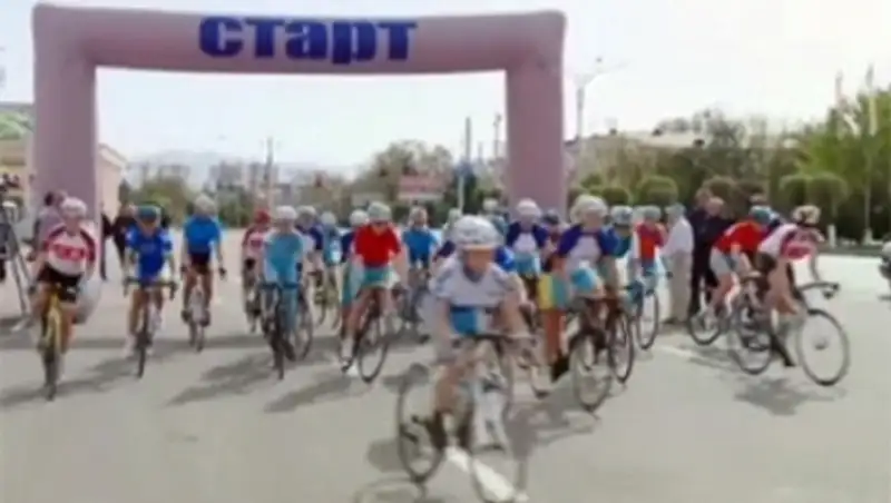 В Таразе стартовал зимний чемпионат среди юношей и девушек