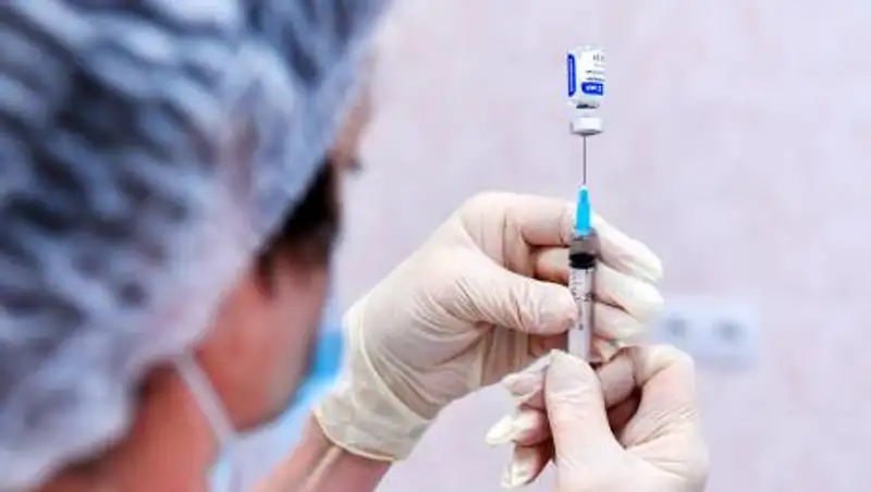 В Минздраве объяснили изменения в графике вакцинации "Спутником V"