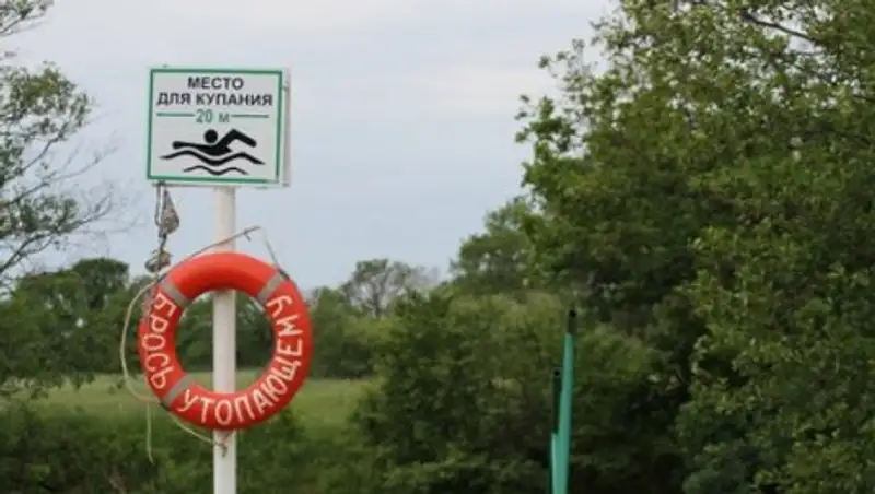 Бердыбек Сапарбаев поручил усилить меры безопасности в местах массового купания