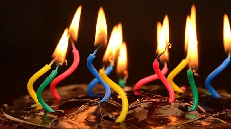 В Узбекистане 15 детей отравились тортом в частном детском саду