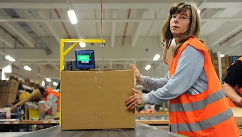 Мертвую бабушку отправили посылкой из России