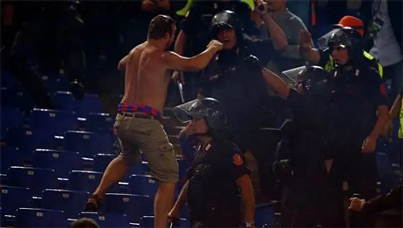 Итальянская полиция задержала болельщика ЦСКА за драку