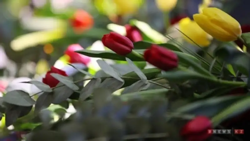 Мужчины-чиновники Казахстана рассказали об идеале женщины