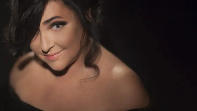 Лолита задолжала около 600 тысяч рублей за коммунальные услуги