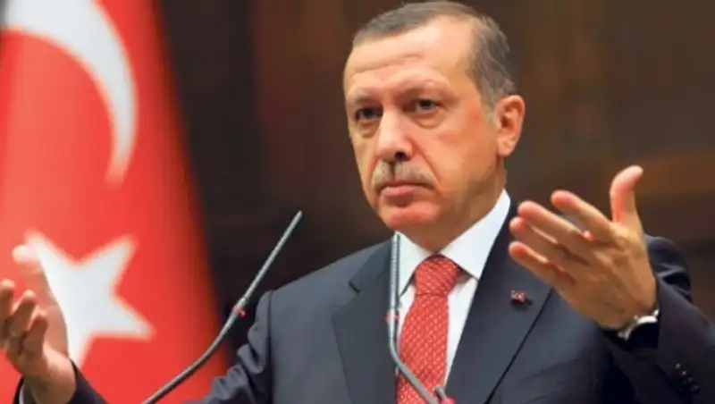 Эрдоган подверг критике позицию ЕС в вопросе беженцев