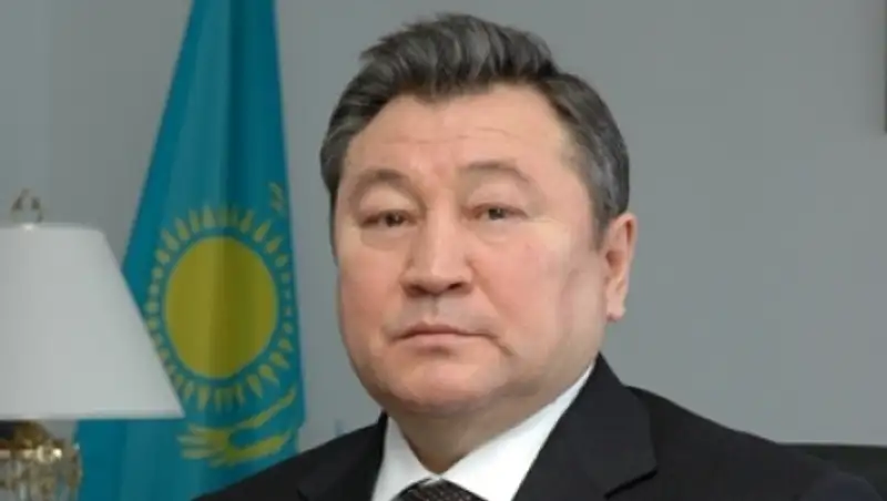 Актюбинцы розыскивают экс-акима