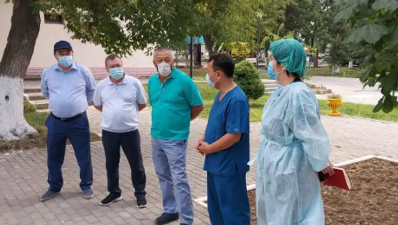 В центре внимания мажилисменов актуальные вопросы борьбы с коронавирусом