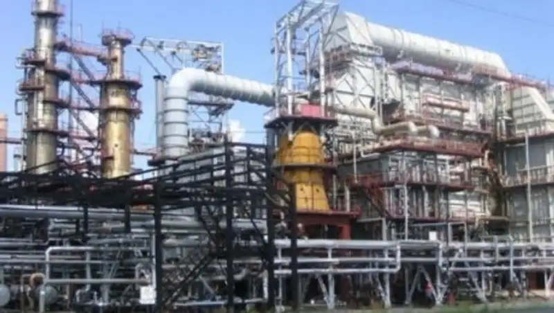 Казахстанские НПЗ переходят на «суперсовременное топливо»